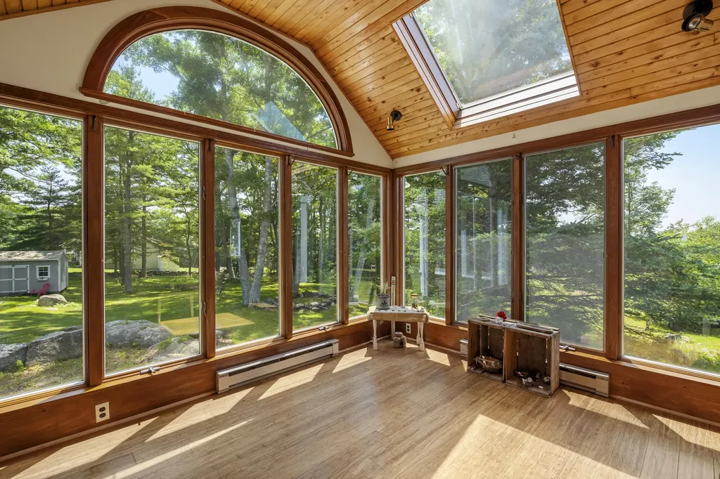 63 Bradley Hill Road Bristol ME 04558