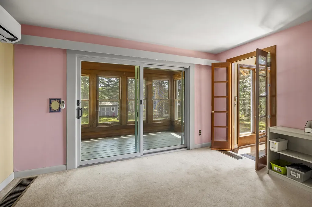63 Bradley Hill Road Bristol ME 04558
