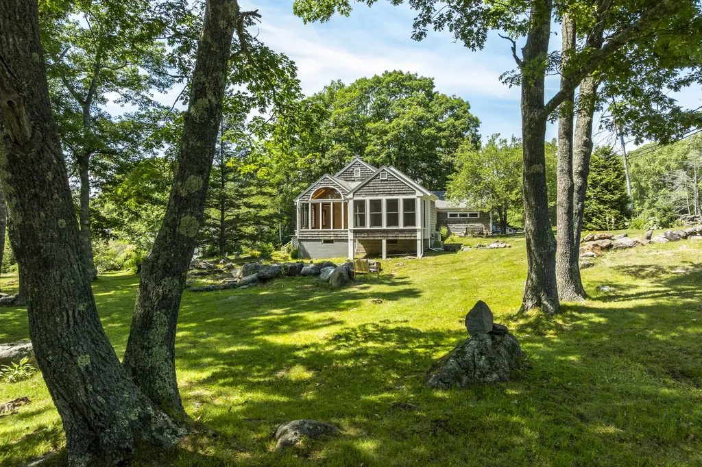 63 Bradley Hill Road Bristol ME 04558