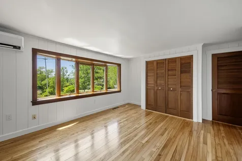 63 Bradley Hill Road Bristol ME 04558