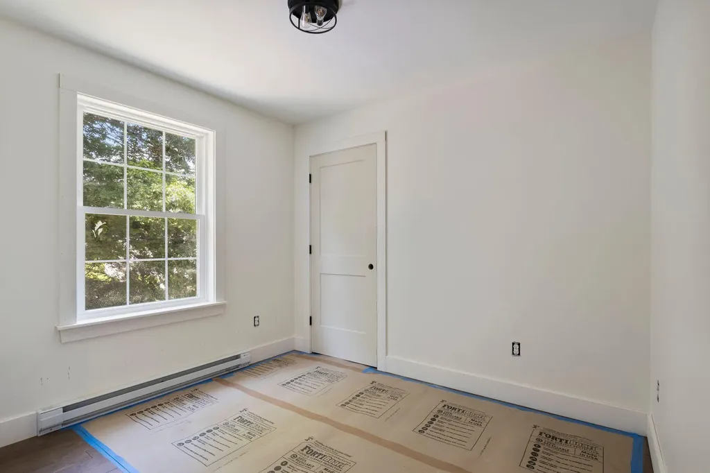 15 Casey Lane Kennebunk ME 04043