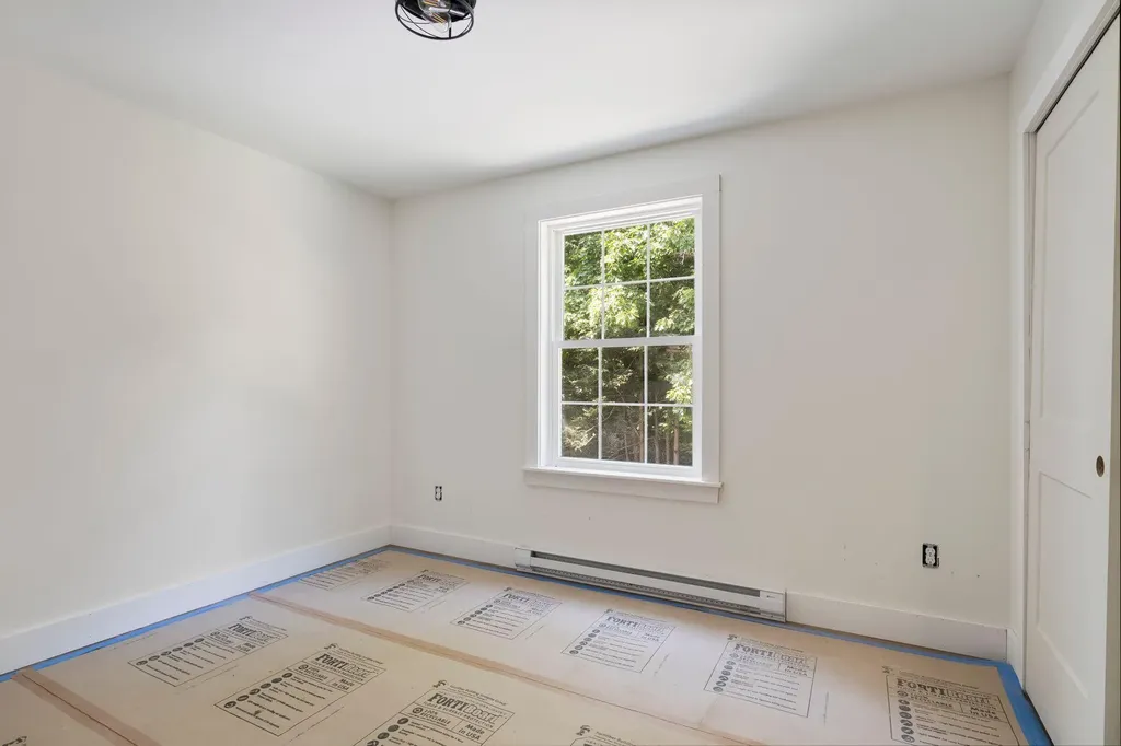 15 Casey Lane Kennebunk ME 04043