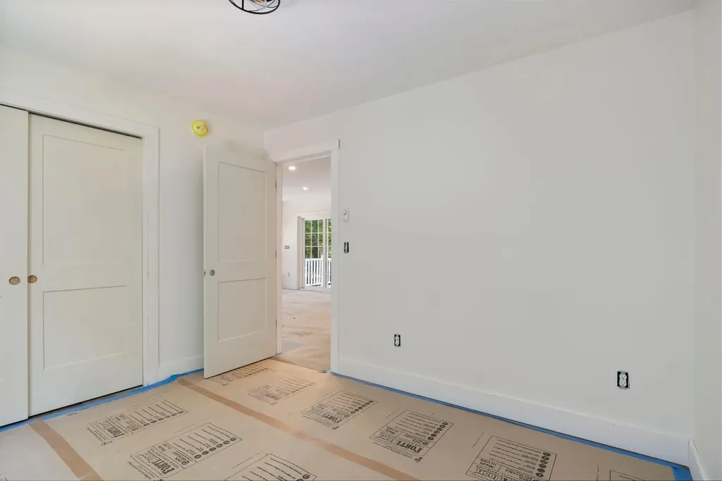 15 Casey Lane Kennebunk ME 04043
