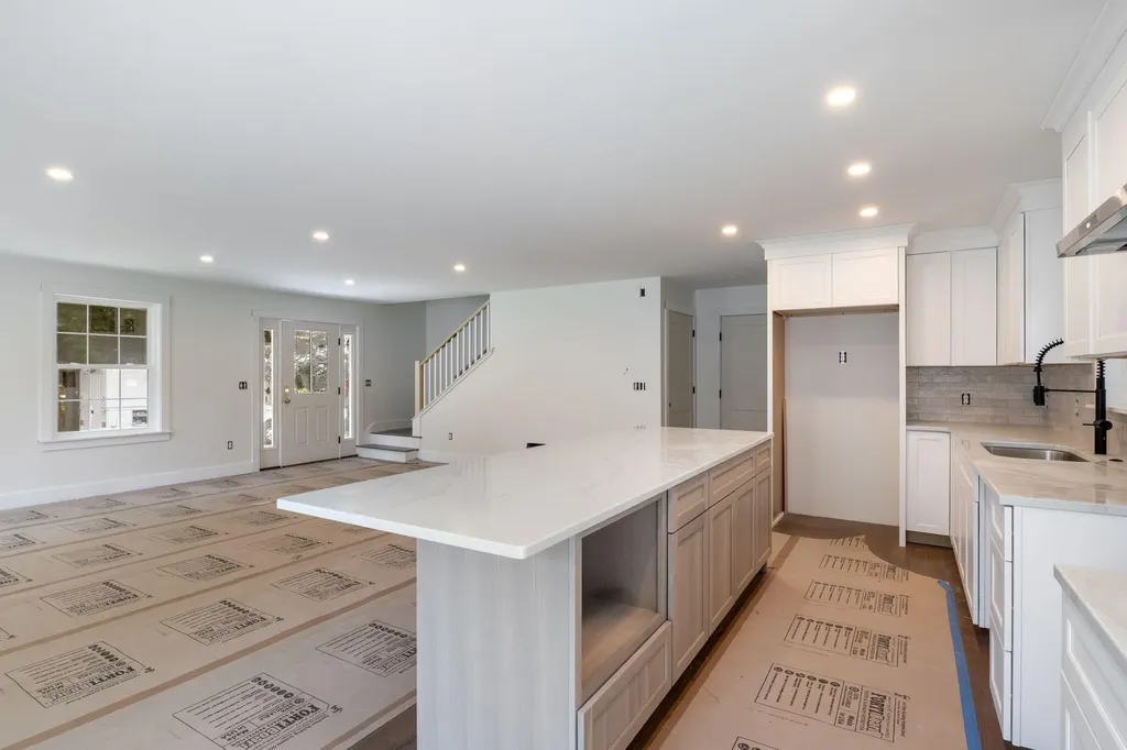 15 Casey Lane Kennebunk ME 04043