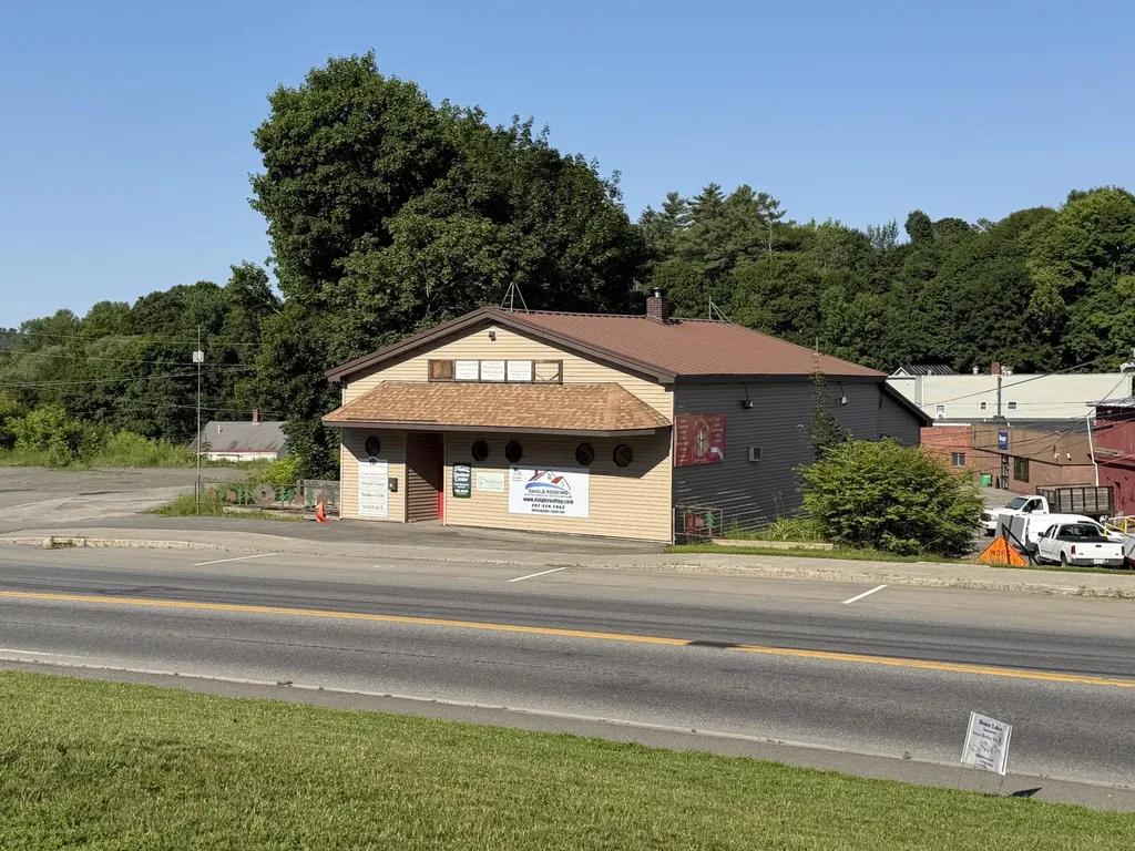 23 Spring Street Dexter ME 04930