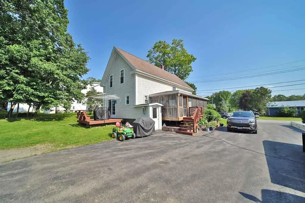 66 Pearce Avenue Houlton ME 04730