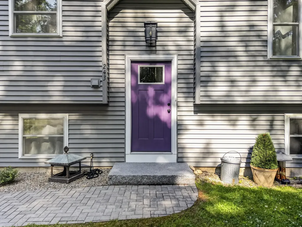 243 Oldfields Road South Berwick ME 03908