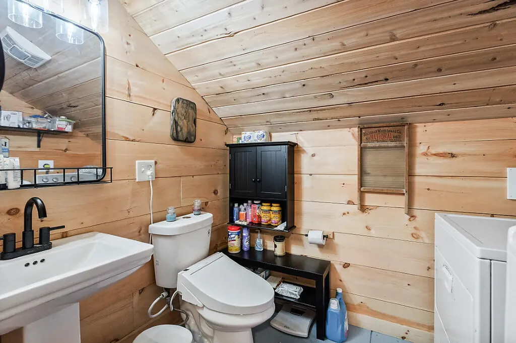 108 Lilly Drive Newport ME 04953