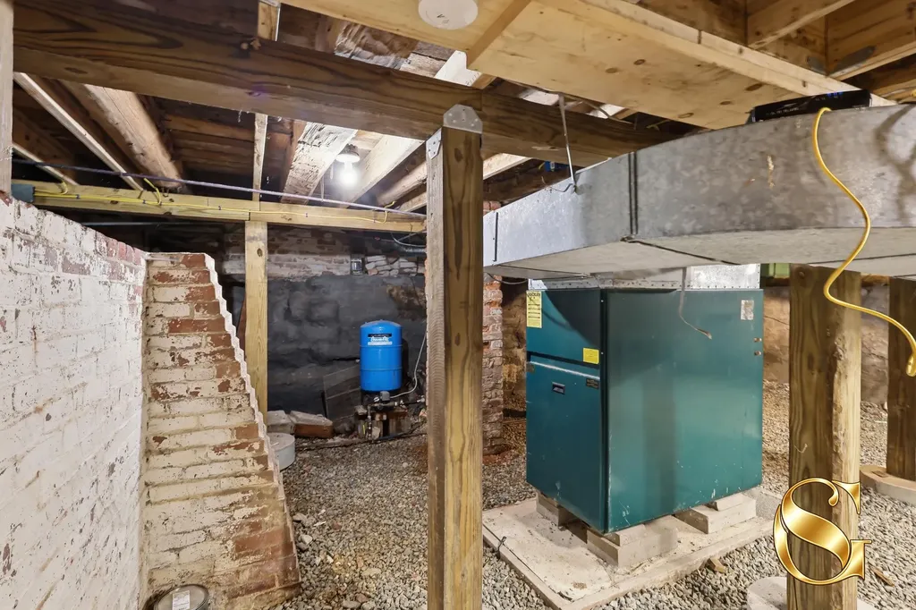 66 Dodge Road Edgecomb ME 04556