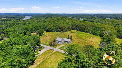 66 Dodge Road Edgecomb ME 04556