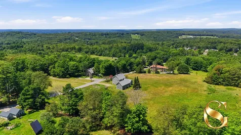 66 Dodge Road Edgecomb ME 04556
