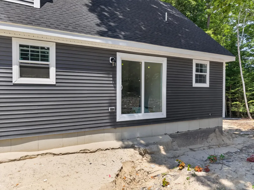 33 Cameron Lane Brunswick ME 04011