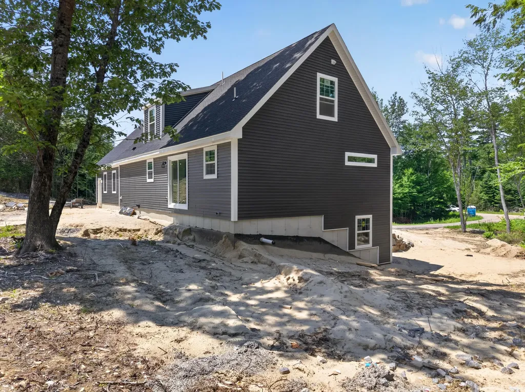 33 Cameron Lane Brunswick ME 04011