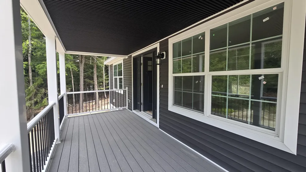 33 Cameron Lane Brunswick ME 04011