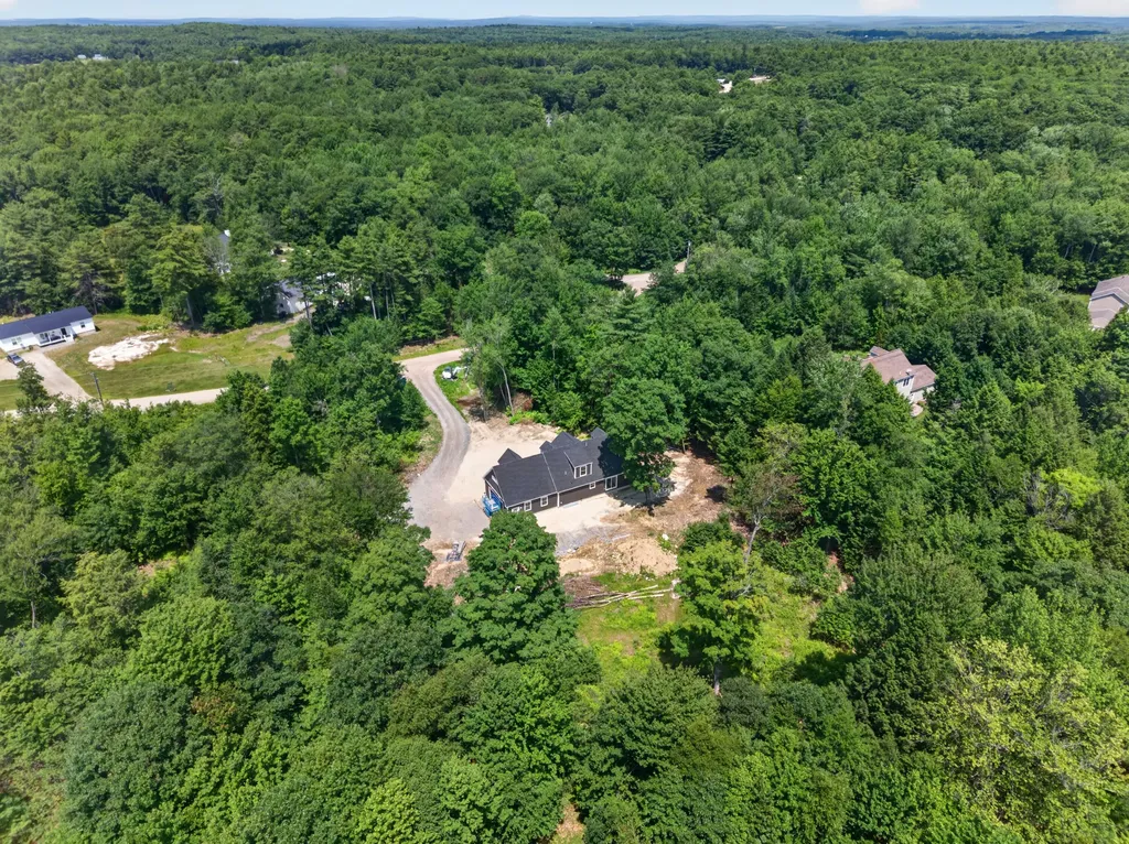 33 Cameron Lane Brunswick ME 04011