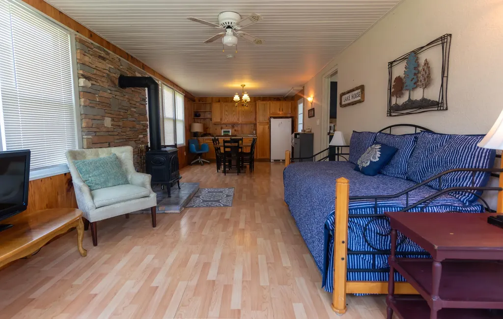 152 Island Road Saint Agatha ME 04772