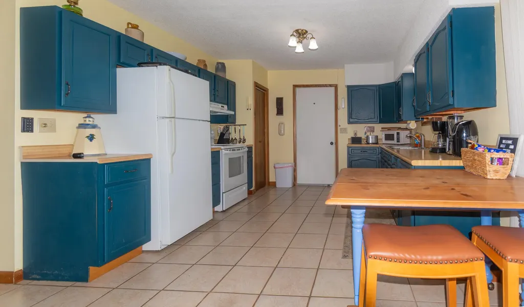 152 Island Road Saint Agatha ME 04772