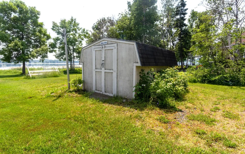 152 Island Road Saint Agatha ME 04772