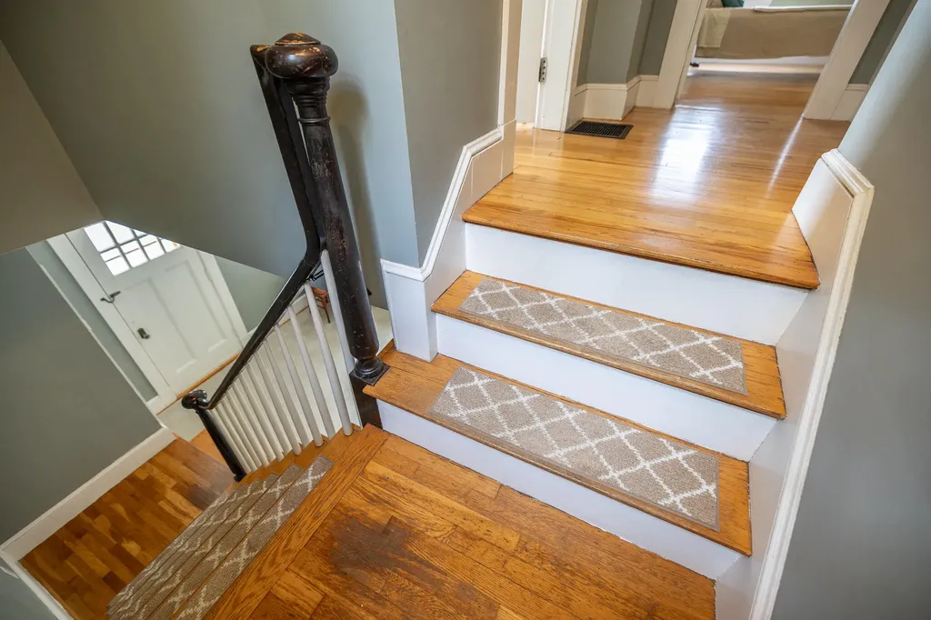 20 Fairlawn Avenue Lewiston ME 04240