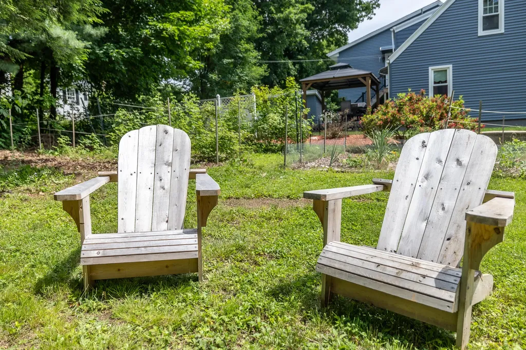 20 Fairlawn Avenue Lewiston ME 04240