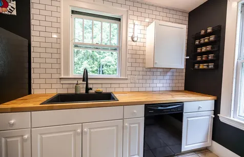 20 Fairlawn Avenue Lewiston ME 04240