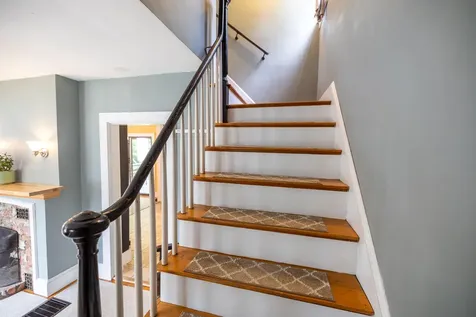 20 Fairlawn Avenue Lewiston ME 04240