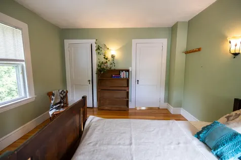 20 Fairlawn Avenue Lewiston ME 04240