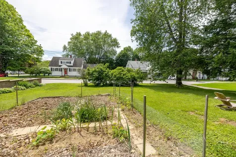 20 Fairlawn Avenue Lewiston ME 04240