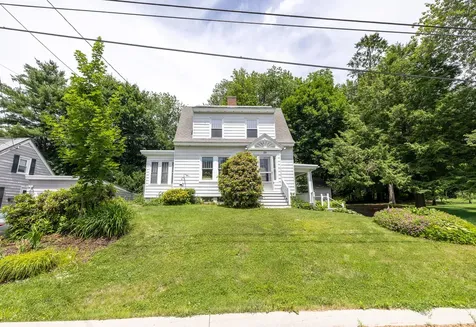 20 Fairlawn Avenue Lewiston ME 04240