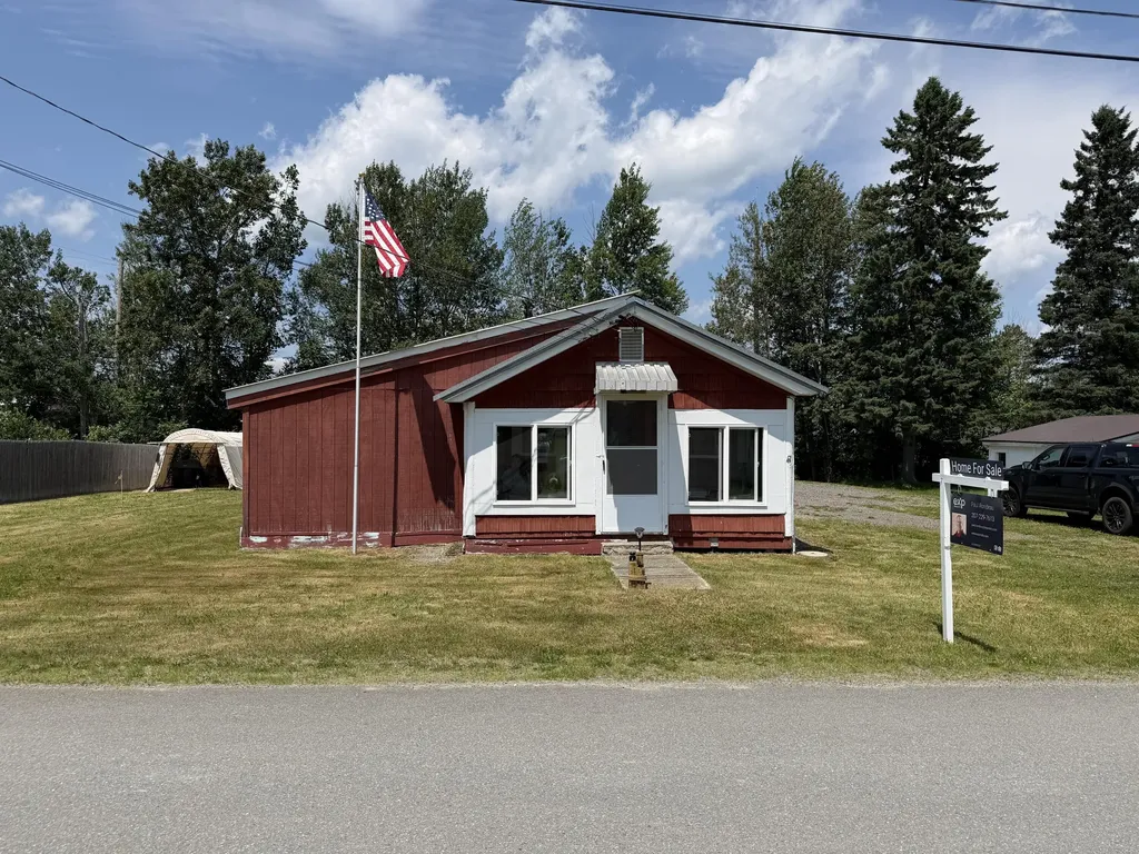 4 Coburn Avenue E Jackman ME 04945