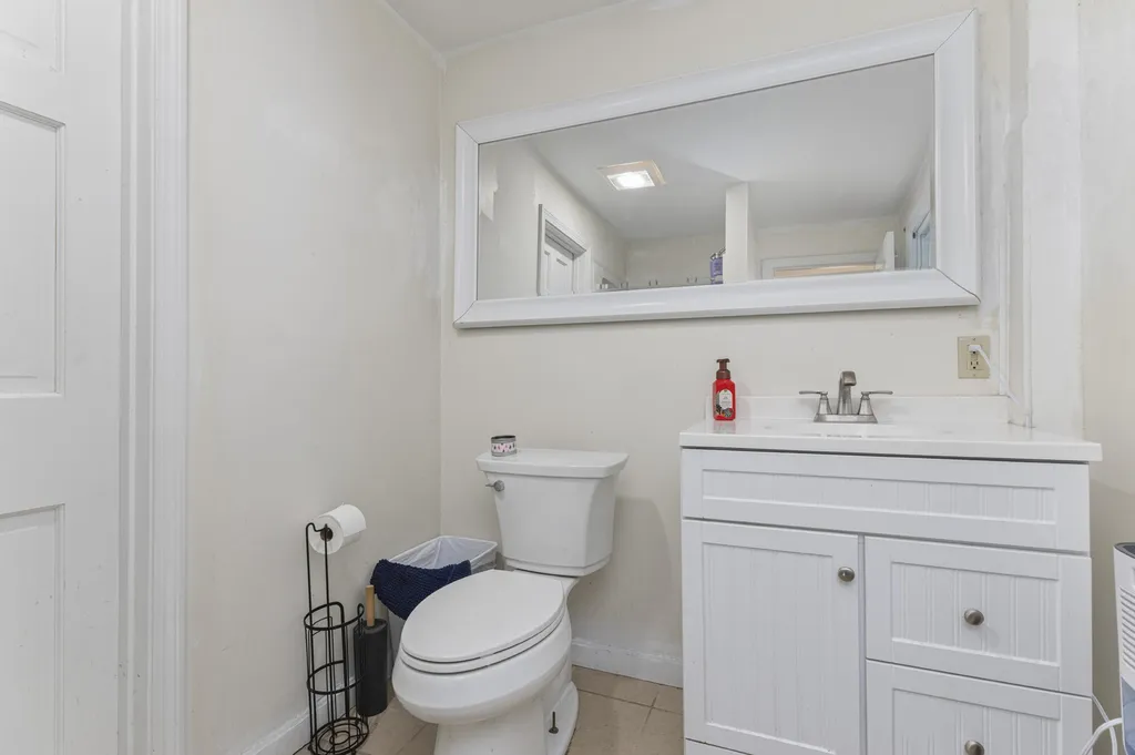 17 Ole Ironside Lane Scarborough ME 04074