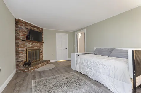 17 Ole Ironside Lane Scarborough ME 04074