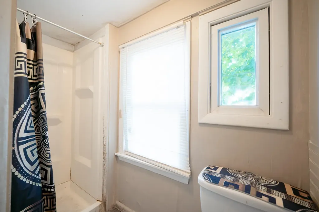 23 Green Street Biddeford ME 04005