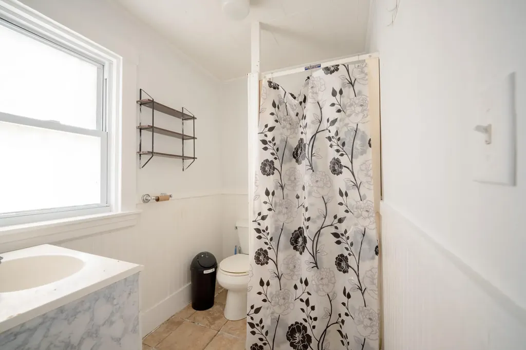 23 Green Street Biddeford ME 04005