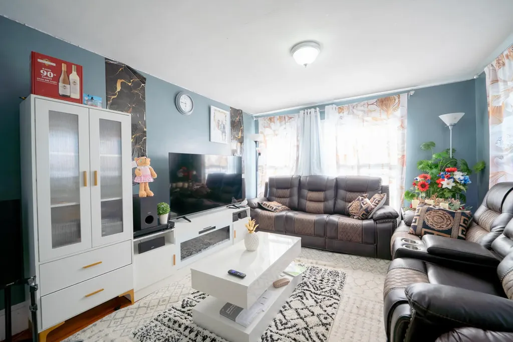 23 Green Street Biddeford ME 04005