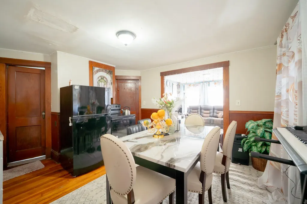 23 Green Street Biddeford ME 04005