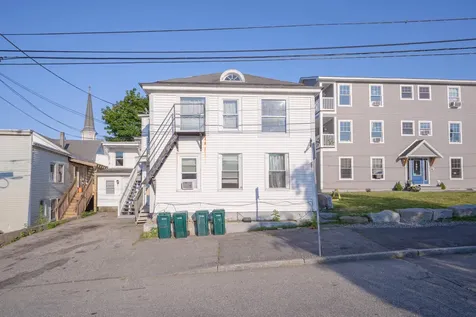 23 Green Street Biddeford ME 04005