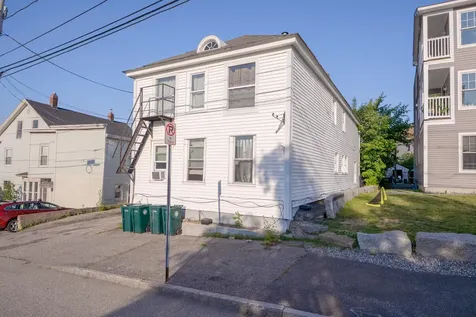 23 Green Street Biddeford ME 04005