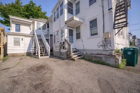 23 Green Street Biddeford ME 04005