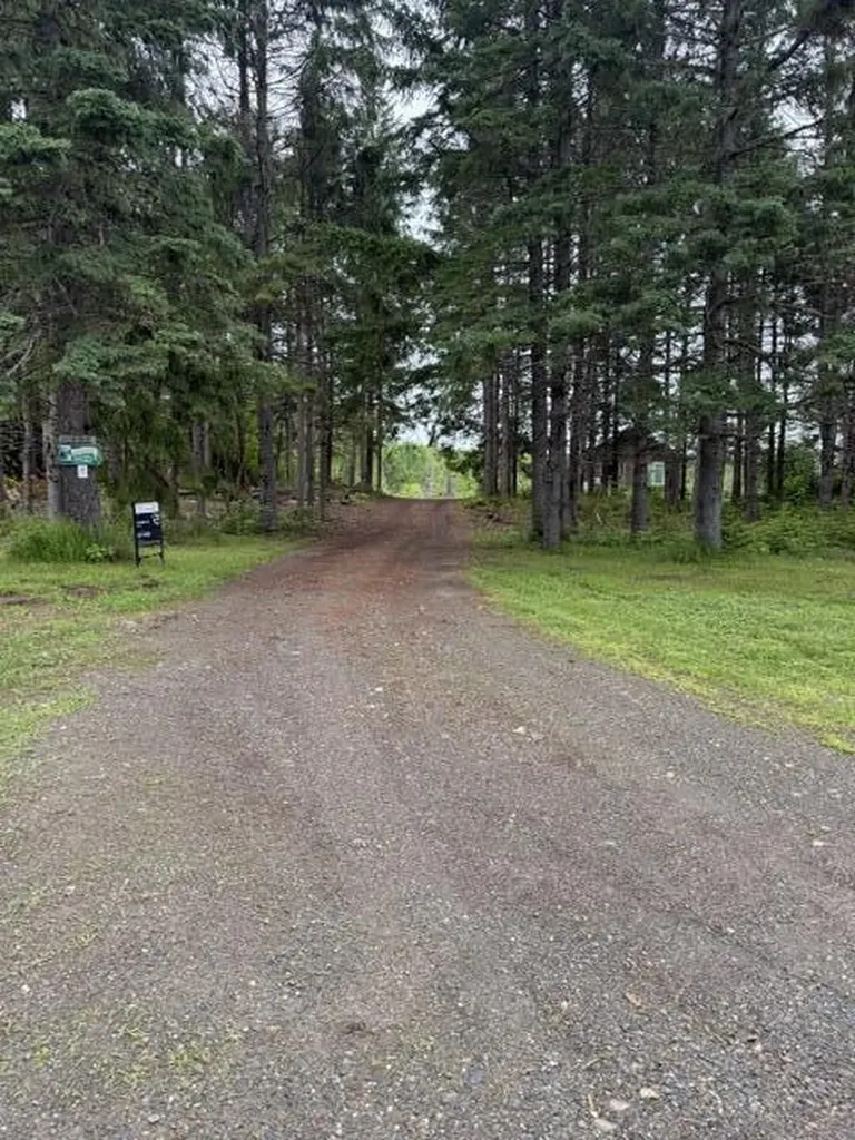 1337 E Plantation Road Blaine ME 04734