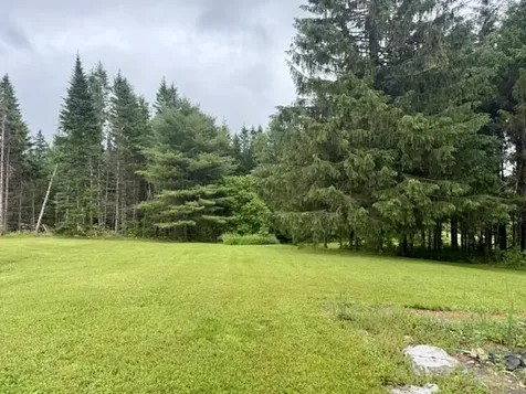 1337 E Plantation Road Blaine ME 04734