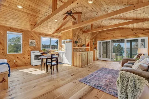 7 Hodgdon Lane Boothbay ME 04537