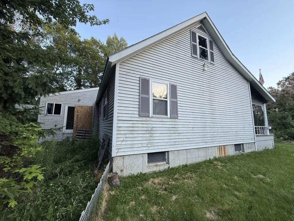 29 Washington Street Waterville ME 04901