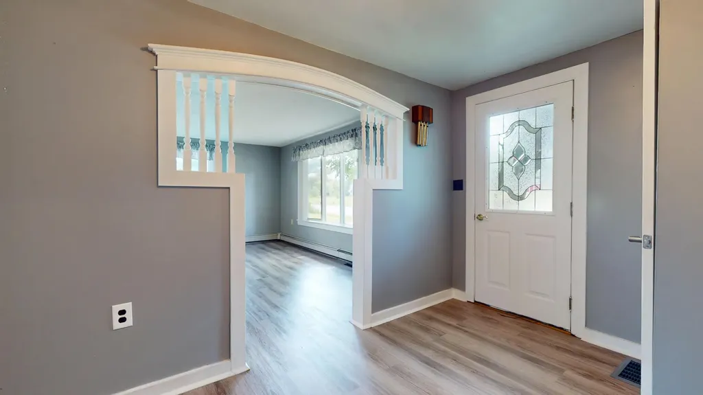 533 W Broadway Lincoln ME 04457