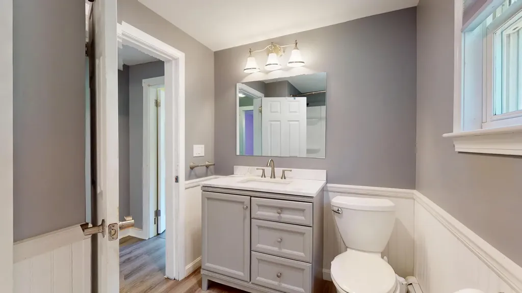 533 W Broadway Lincoln ME 04457