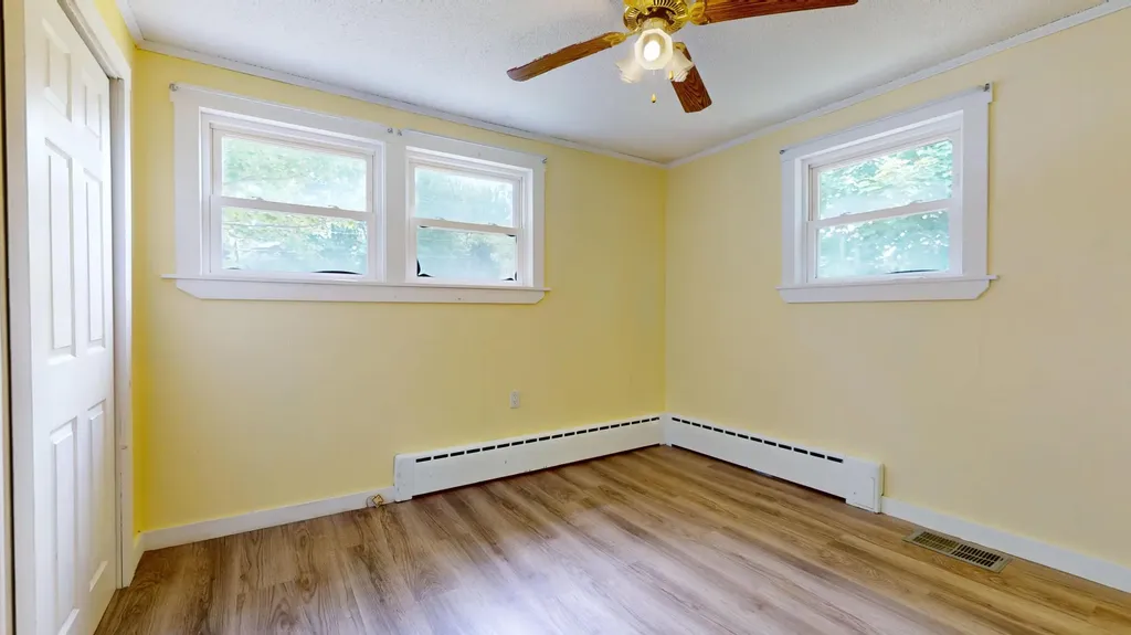 533 W Broadway Lincoln ME 04457