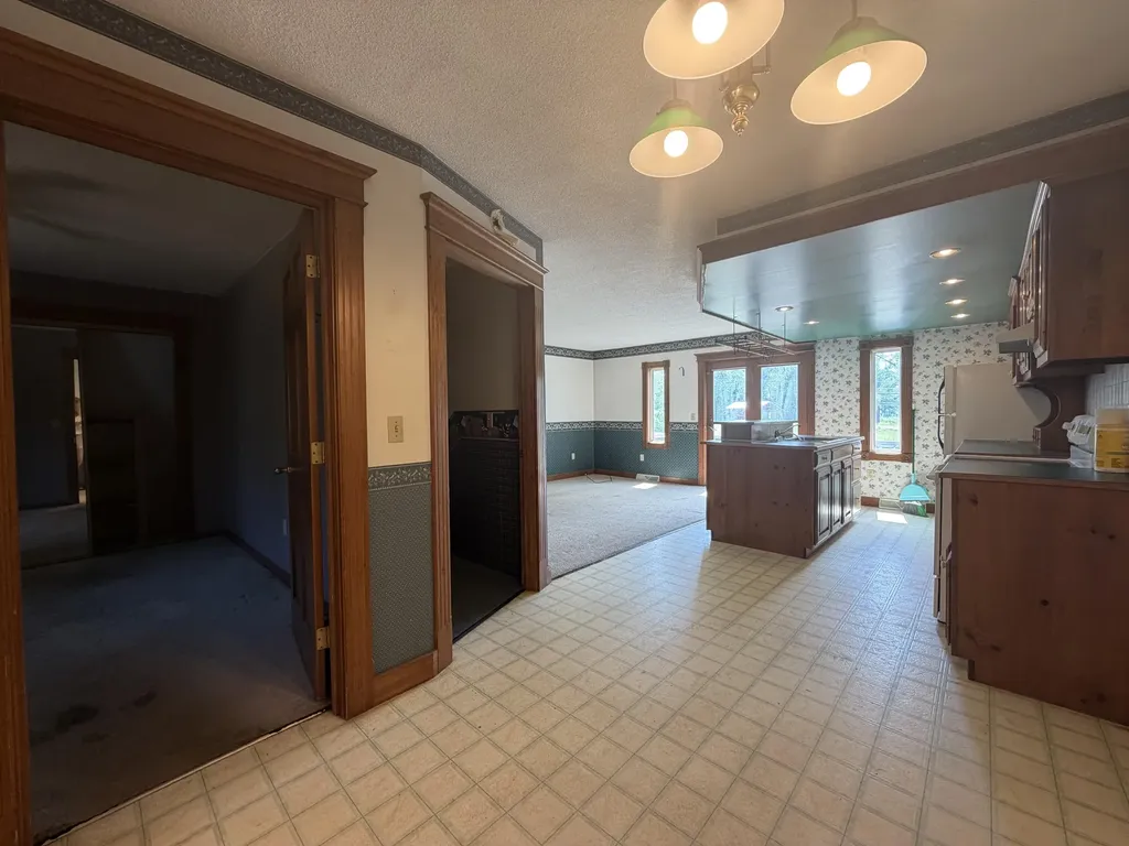 533 W Broadway Lincoln ME 04457