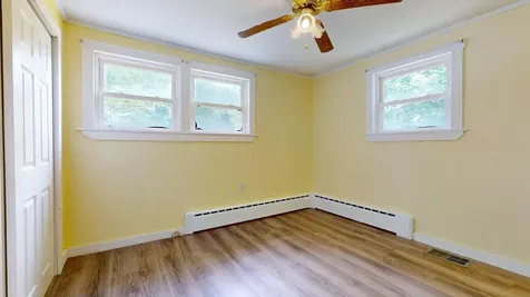 533 W Broadway Lincoln ME 04457