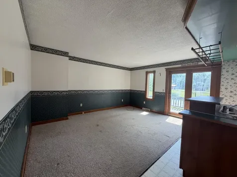 533 W Broadway Lincoln ME 04457