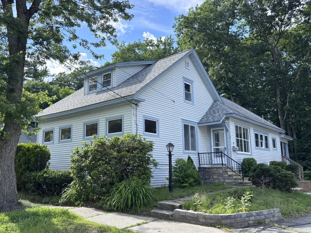 47 Field Avenue Auburn ME 04210